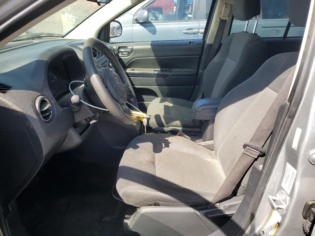 2015 Jeep Compass Sport - Фото 7