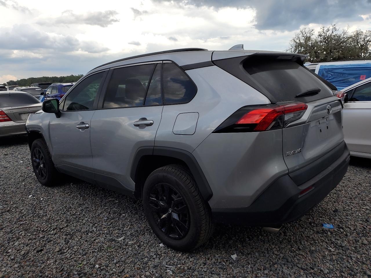 2021 Toyota Rav4 Le - Image 2