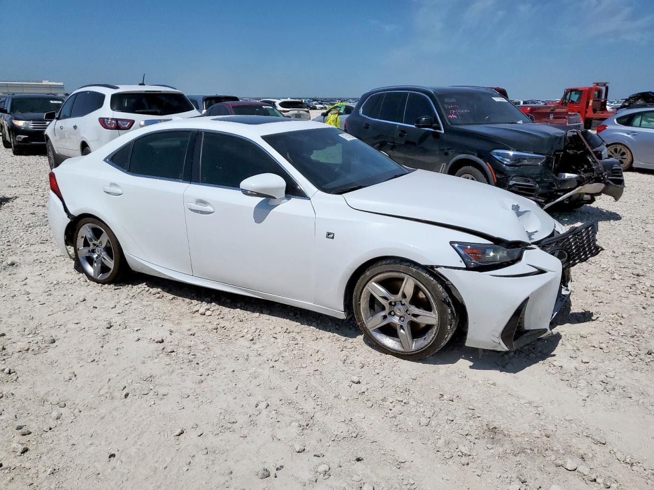 2018 Lexus Is 300 - Фото 4