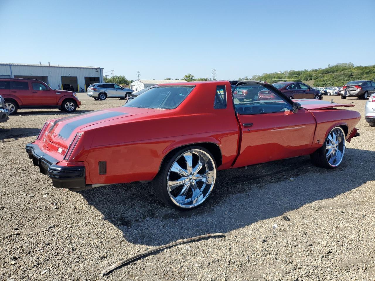 1975 Olds Cutlass - Image 3