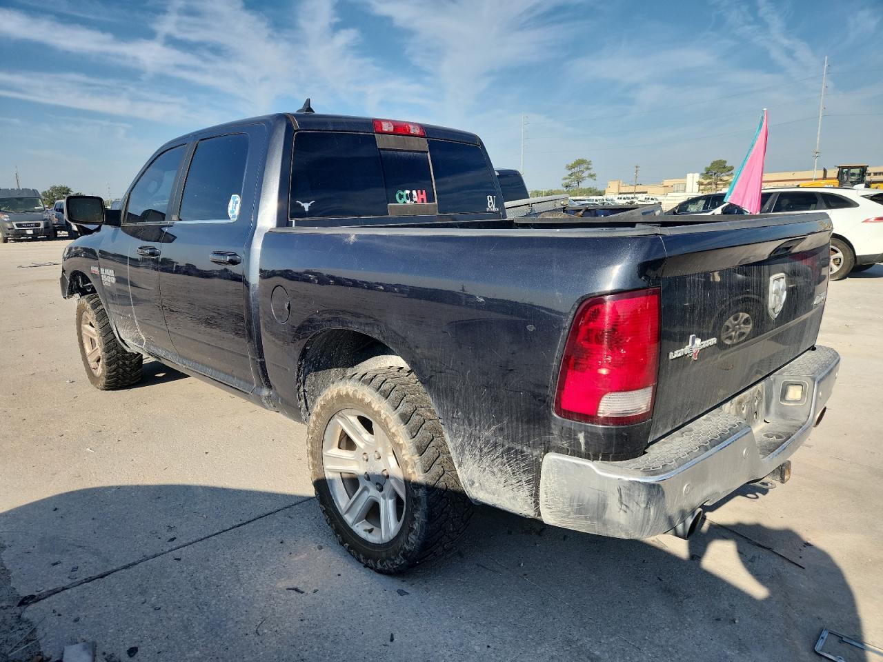 2019 Ram 1500 Classic Slt - Image 2