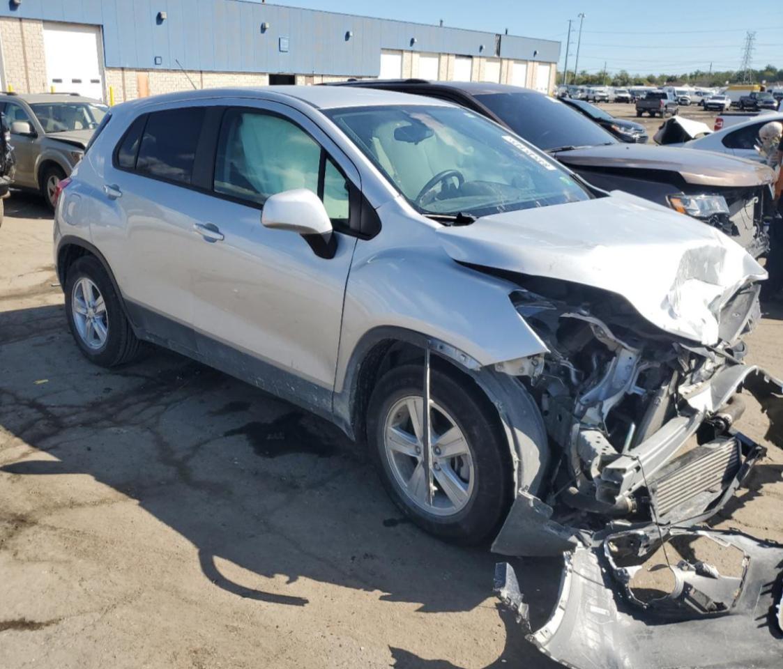 2019 Chevrolet Trax Ls - Фото 4