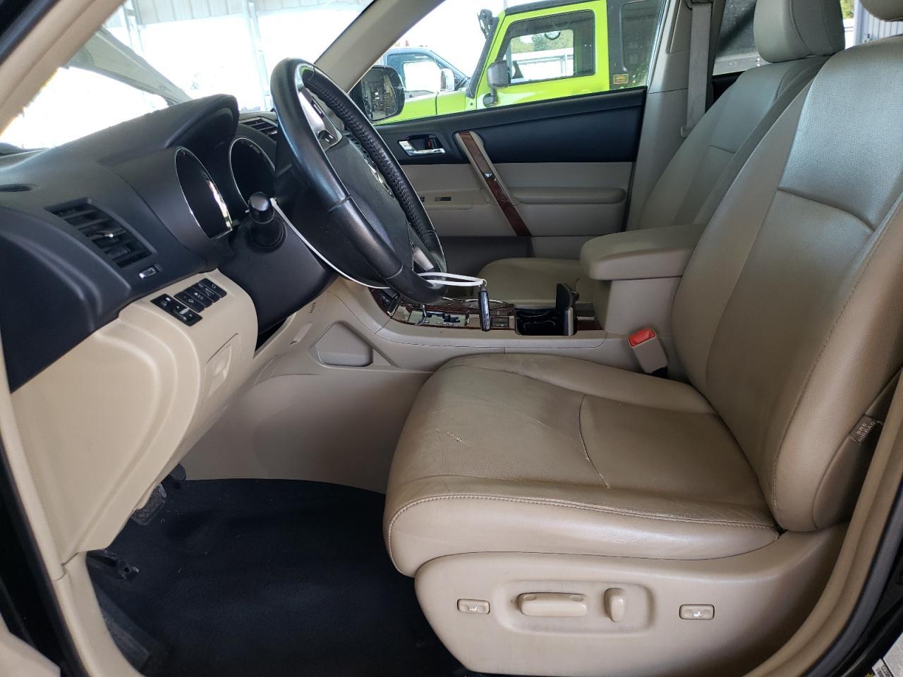 2013 Toyota Highlander Limited - Image 7
