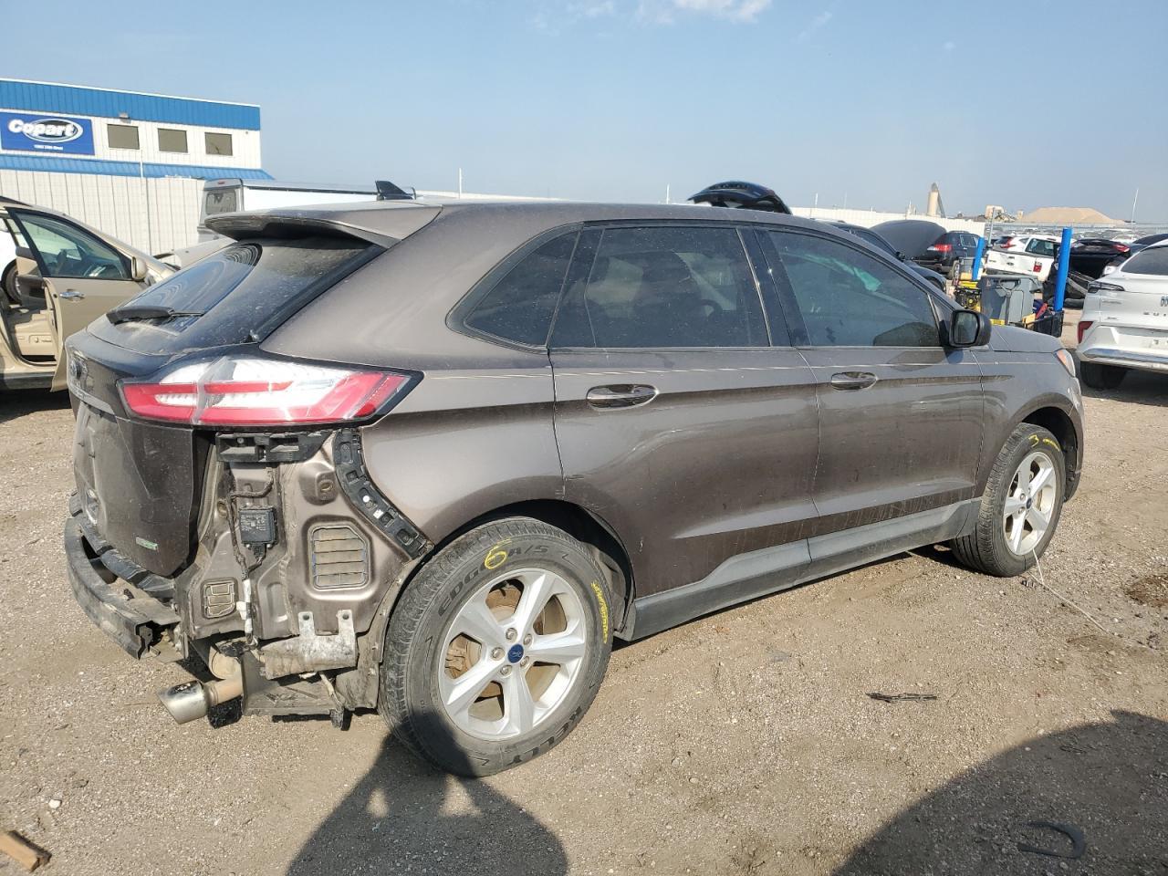 2019 Ford Edge Se - Фото 3