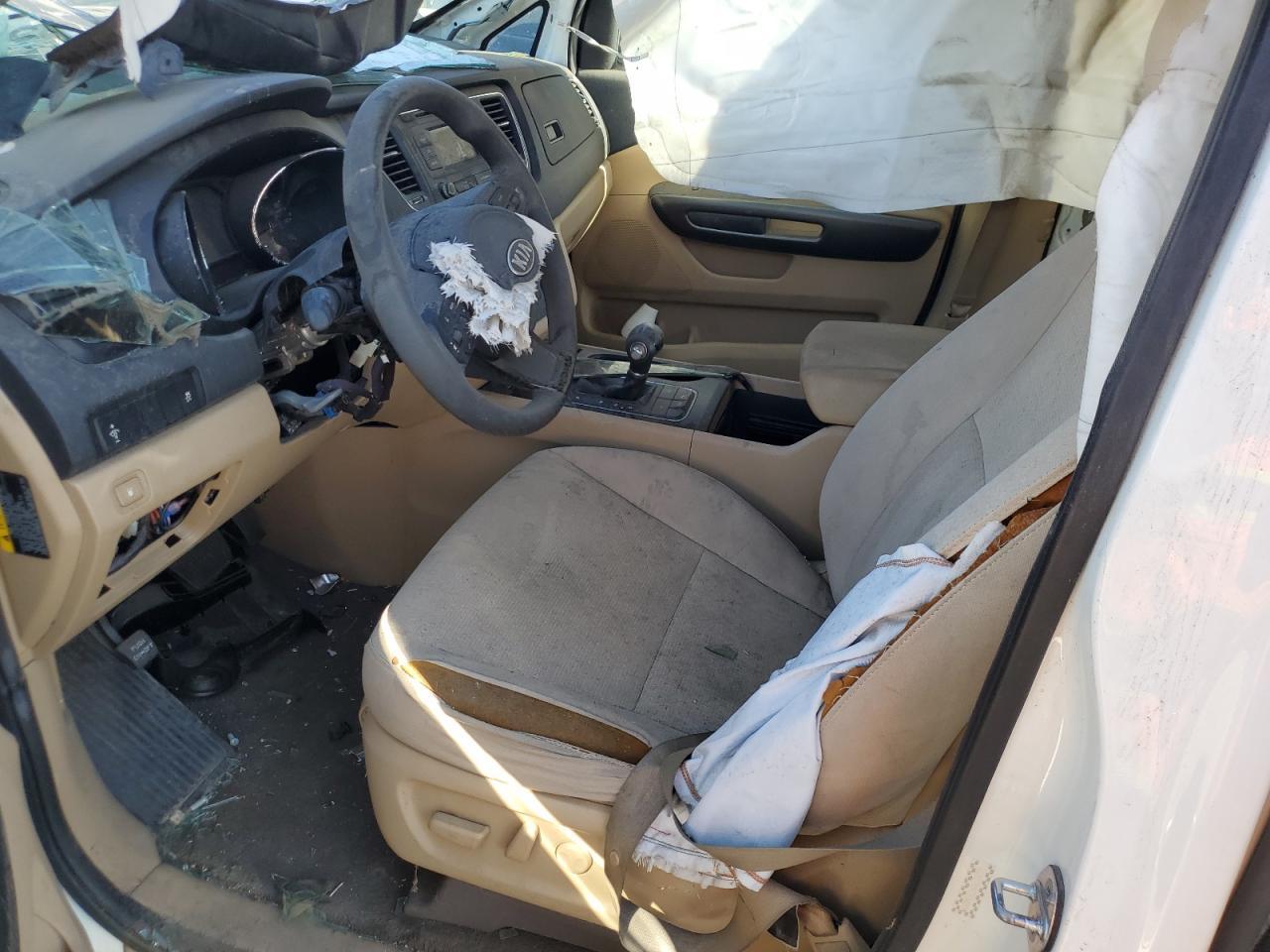 2016 Kia Sedona Lx - Image 7