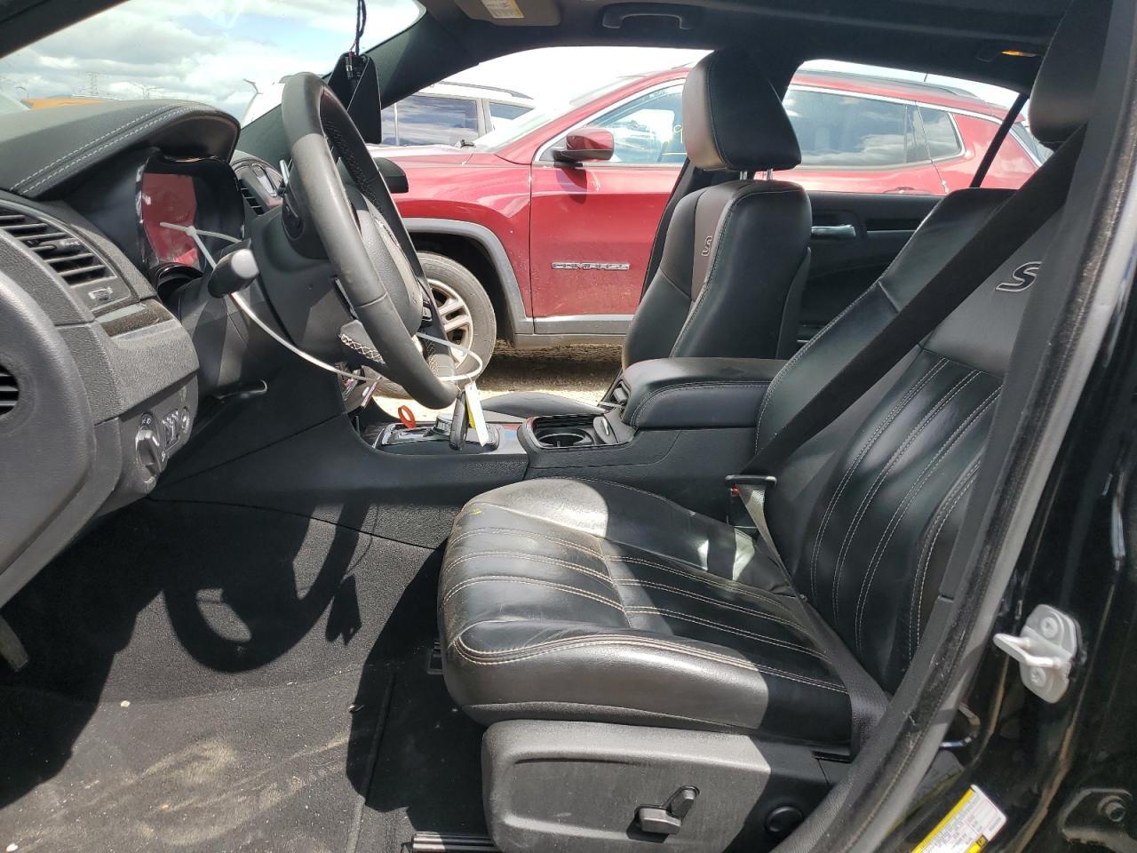 2023 Chrysler 300 S - Image 7