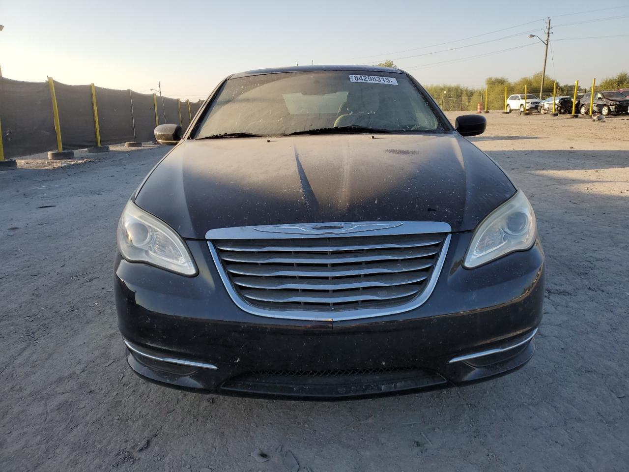 2011 Chrysler 200 Touring - Фото 5