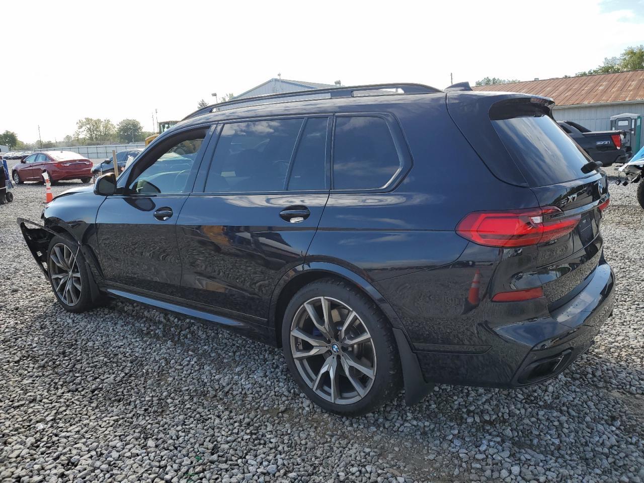 2022 BMW X7 M50I - Image 2