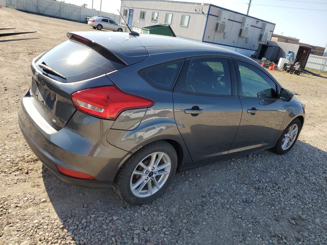 2018 Ford Focus Se - Image 3