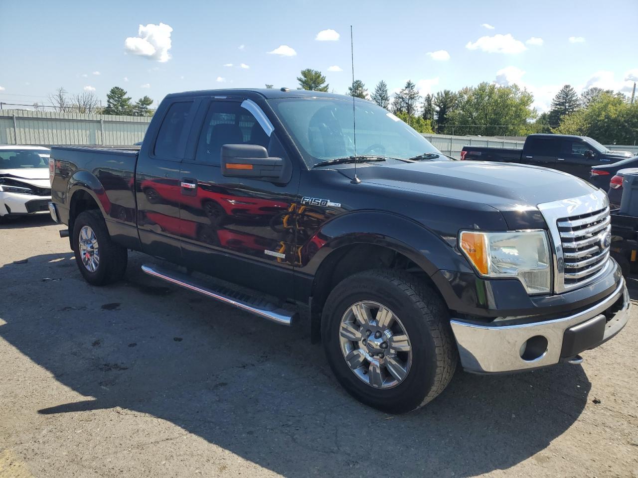 2011 Ford F150 Super Cab - Image 4