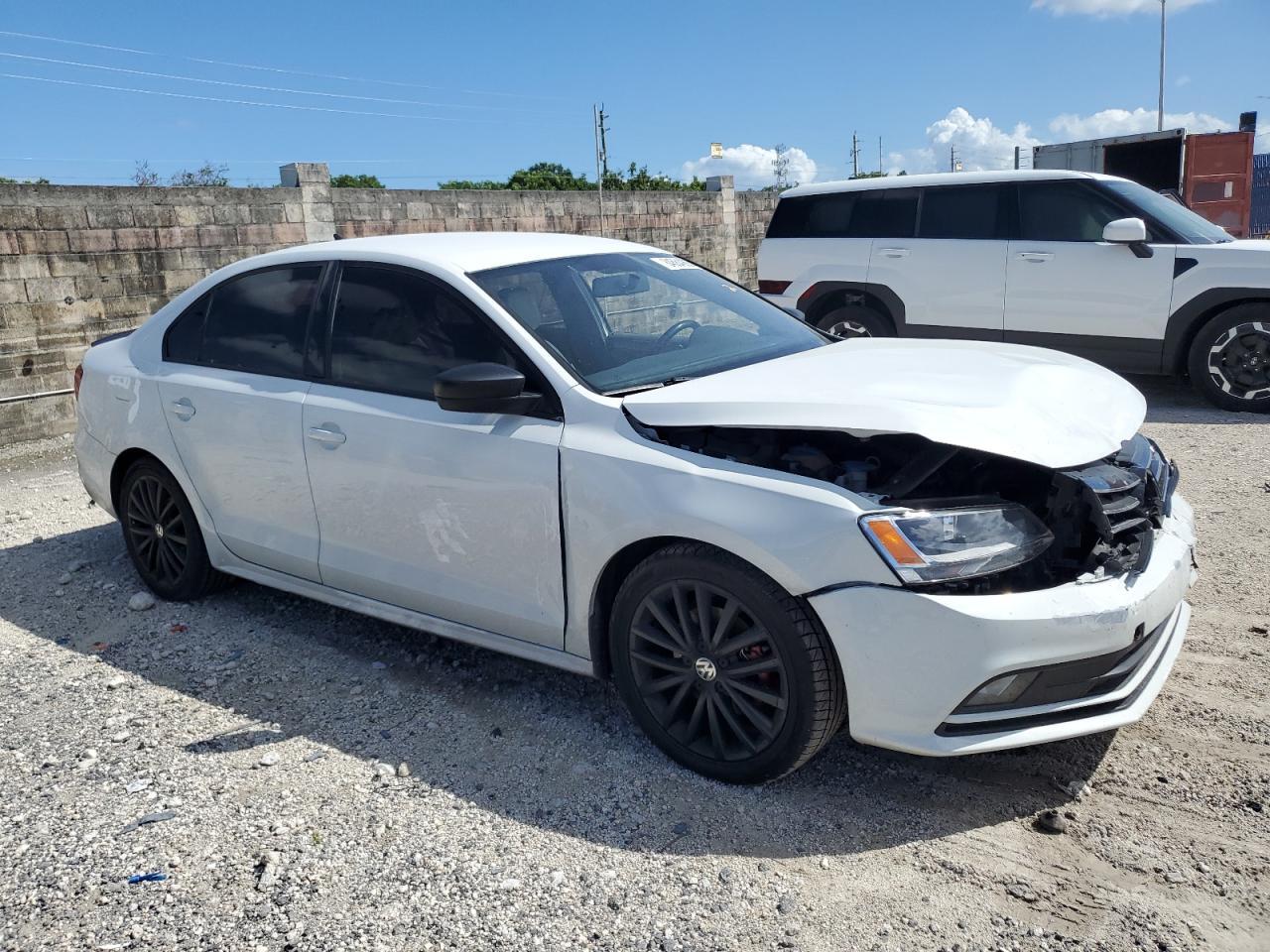 2016 Volkswagen Jetta Sport - Фото 4