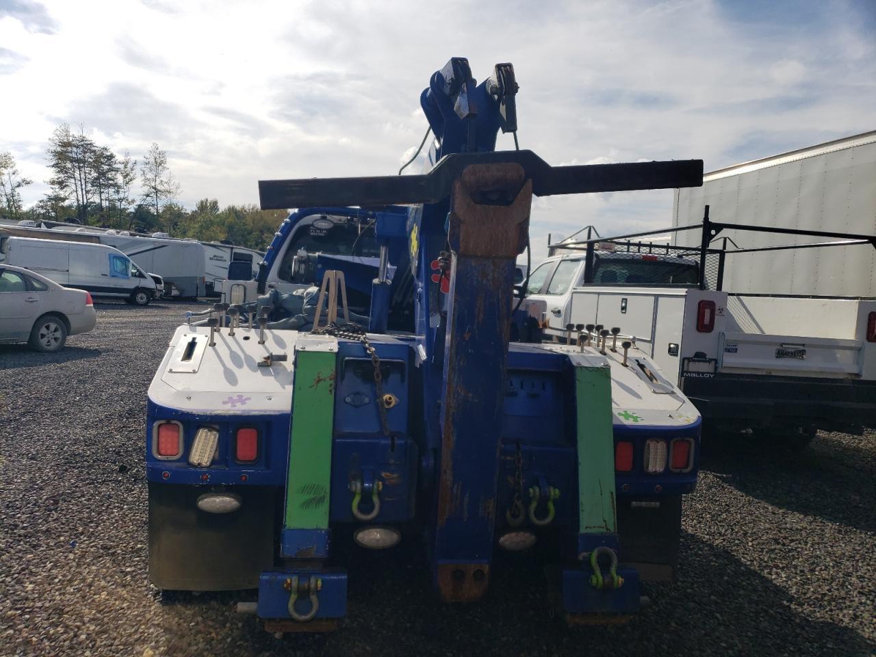 2016 Ford F550 Super Duty - Фото 6