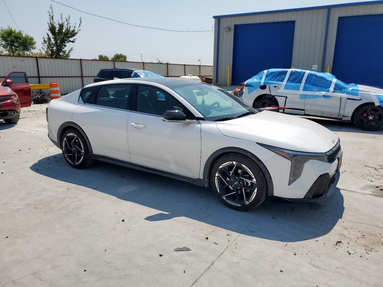 2025 Kia K4 Gt Line - Фото 4