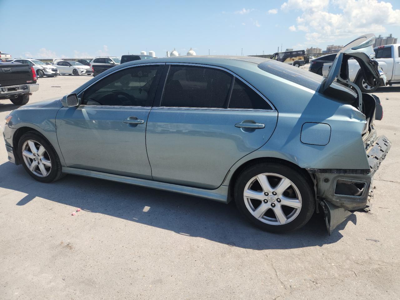 2009 Toyota Camry Base - Image 2