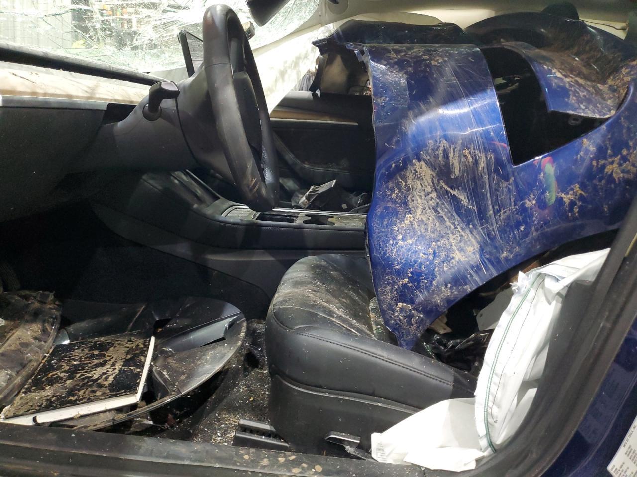2023 Tesla Model 3 - Image 7