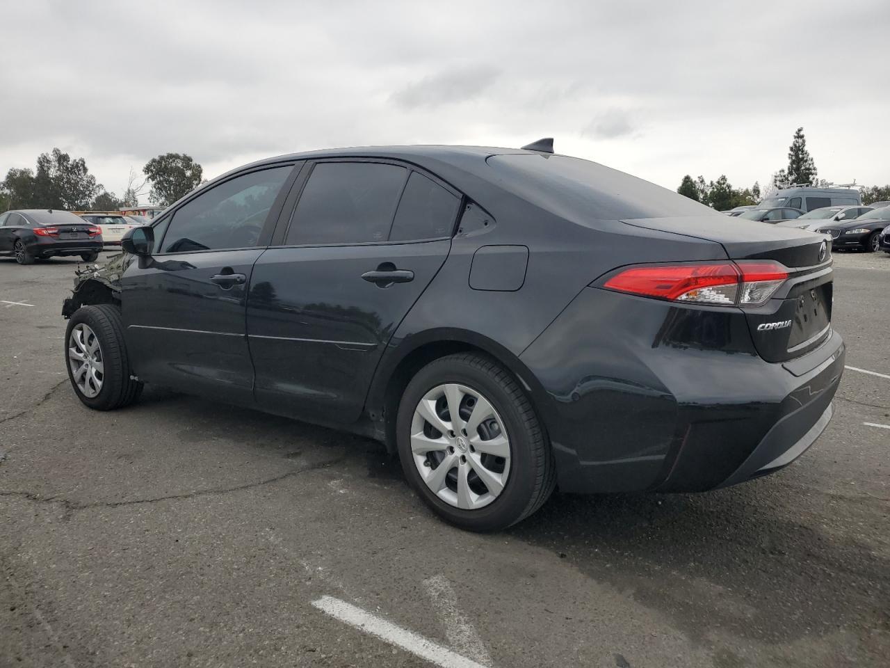 2021 Toyota Corolla Le - Image 2