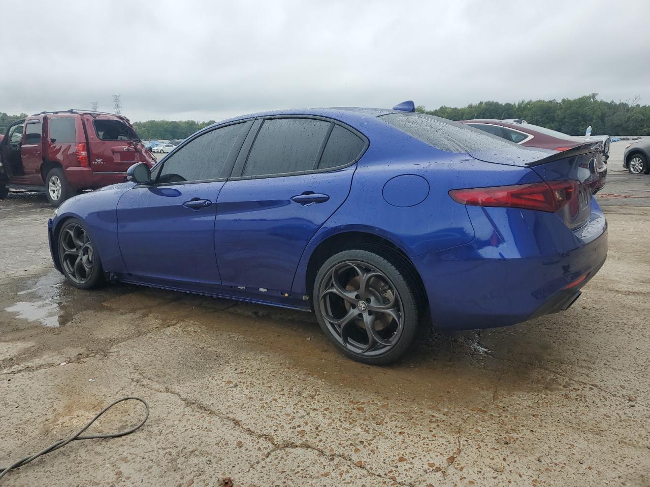 2022 Alfa Romeo Giulia - Image 2