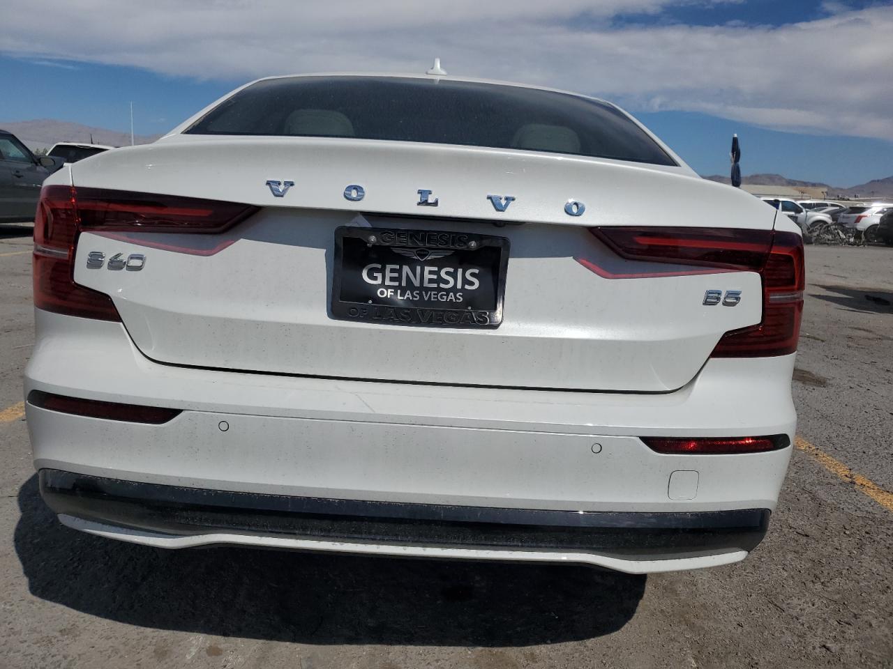 2024 Volvo S60 Plus - Фото 6