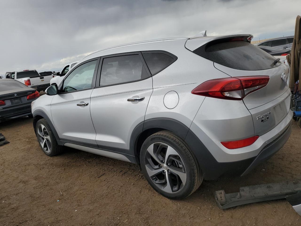 2017 Hyundai Tucson Limited - Image 2