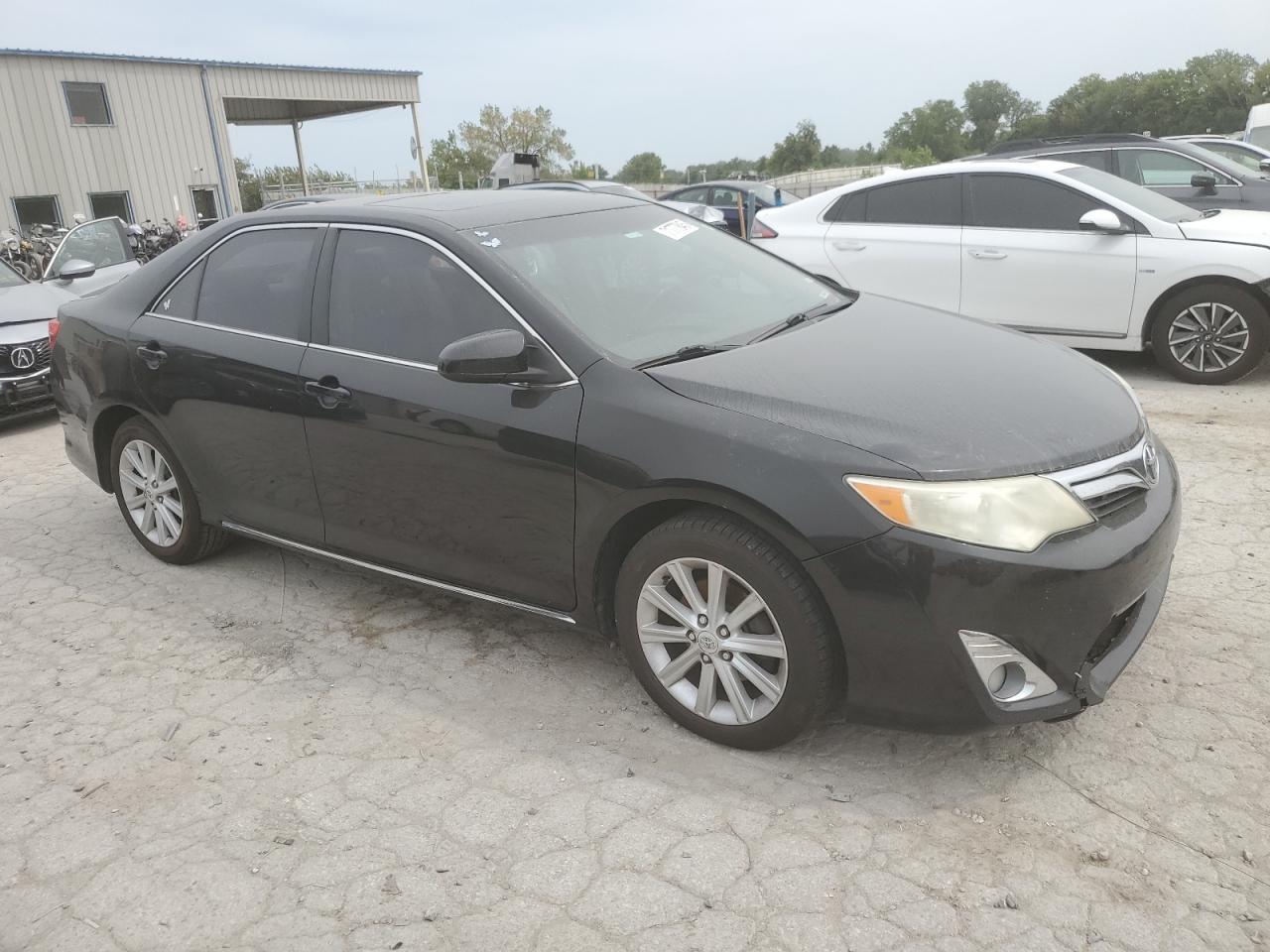 2012 Toyota Camry - Image 4