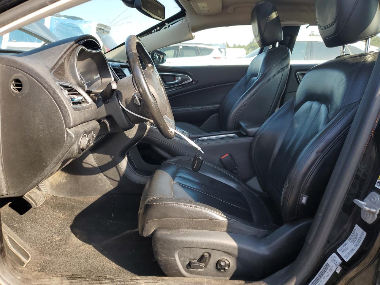 2016 Chrysler 200 C - Фото 7