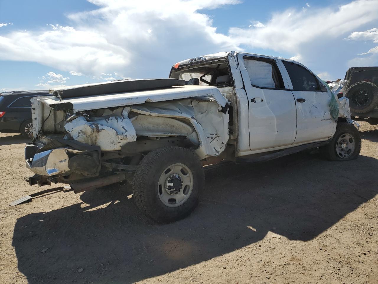 2015 Chevrolet Silverado K2500 Heavy Duty - Фото 3