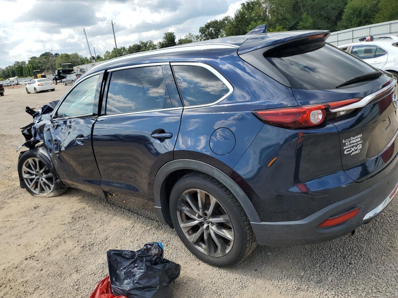 2016 Mazda Cx-9 Grand Touring - Image 2