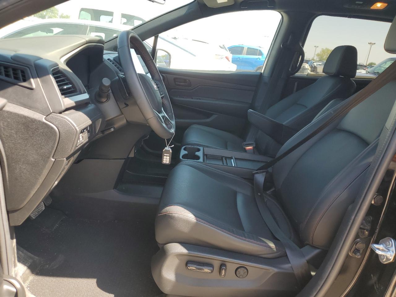 2024 Honda Odyssey Sport - Фото 7