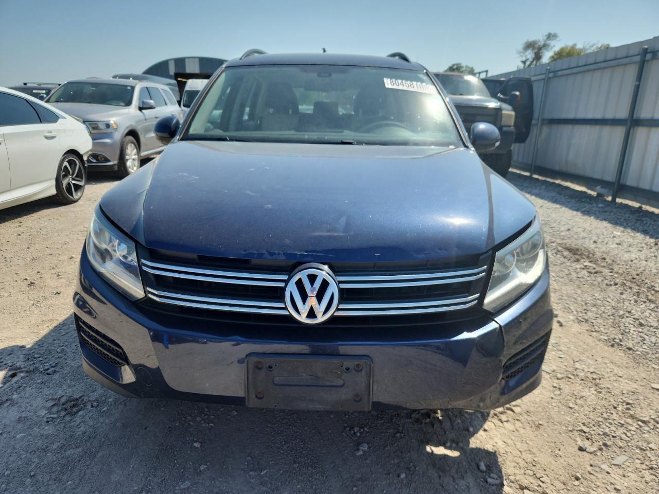 2016 Volkswagen Tiguan S - Image 5