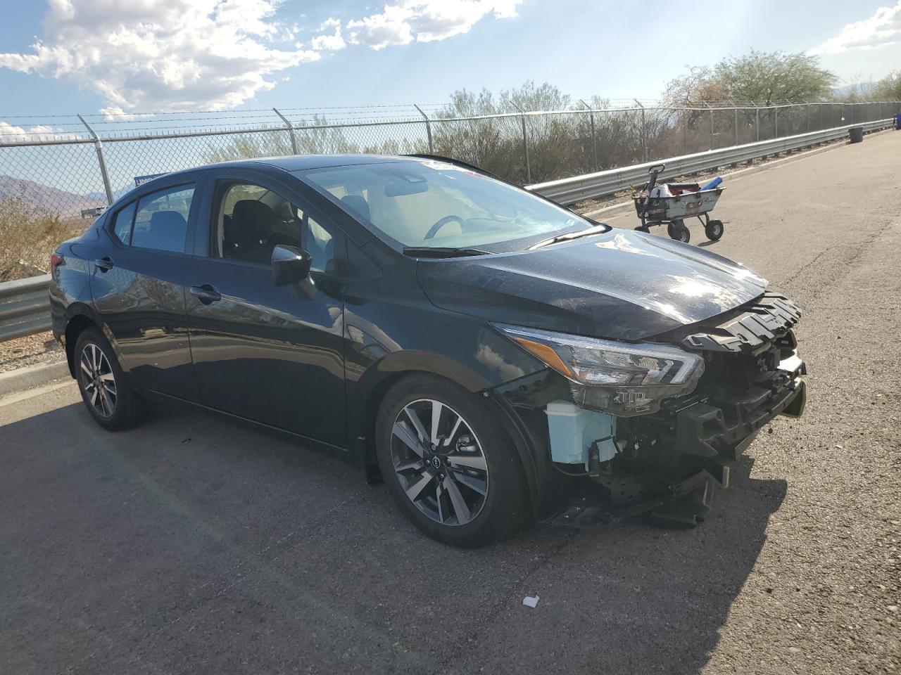 2025 Nissan Versa Sv - Image 4