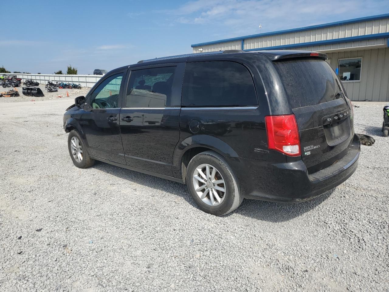 2020 Dodge Grand Caravan Sxt - Image 2