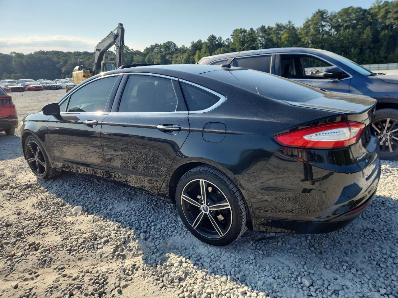 2015 Ford Fusion Se - Фото 2