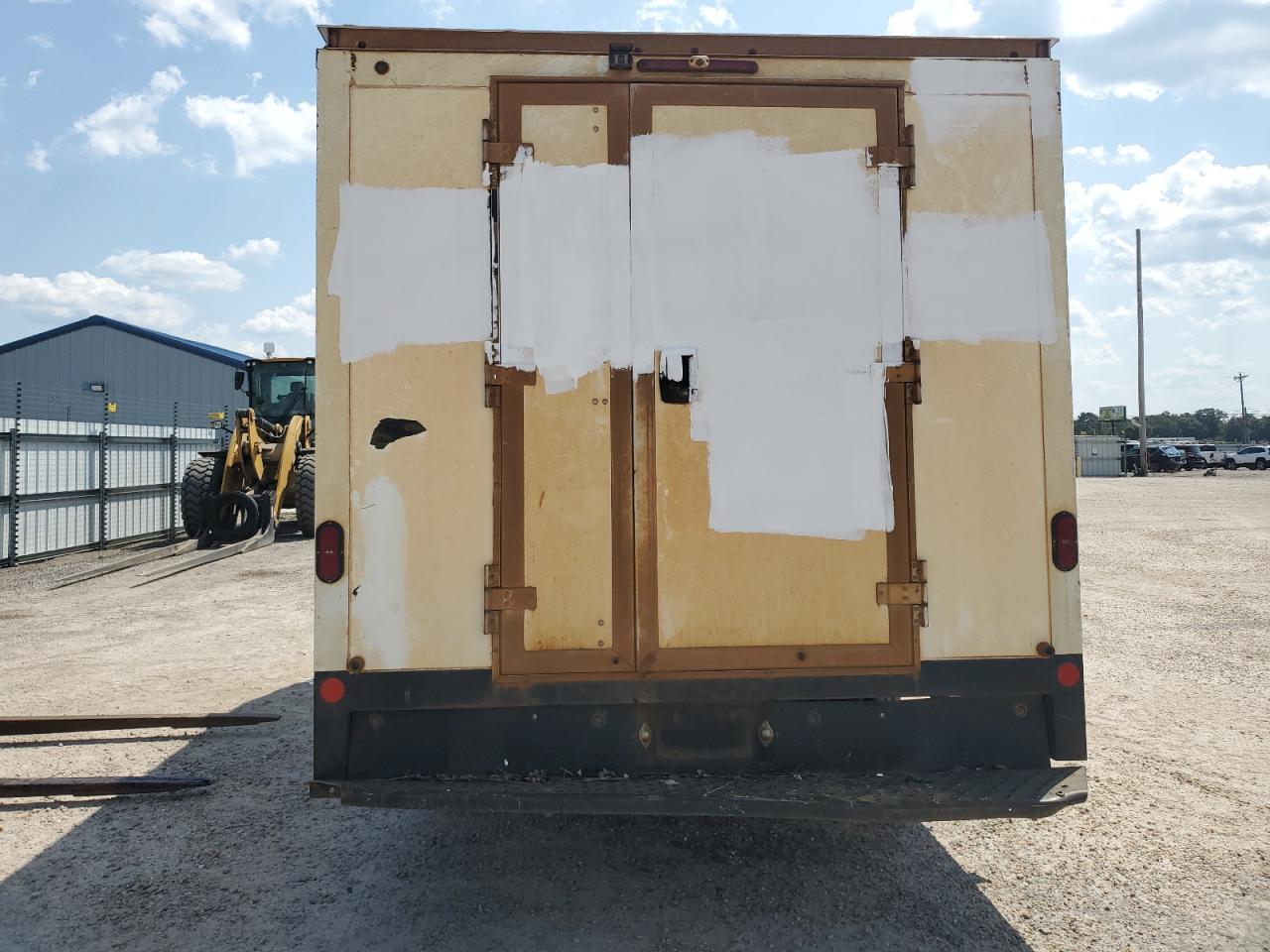 2021 GMC Savana Cutaway G3500 - Фото 6