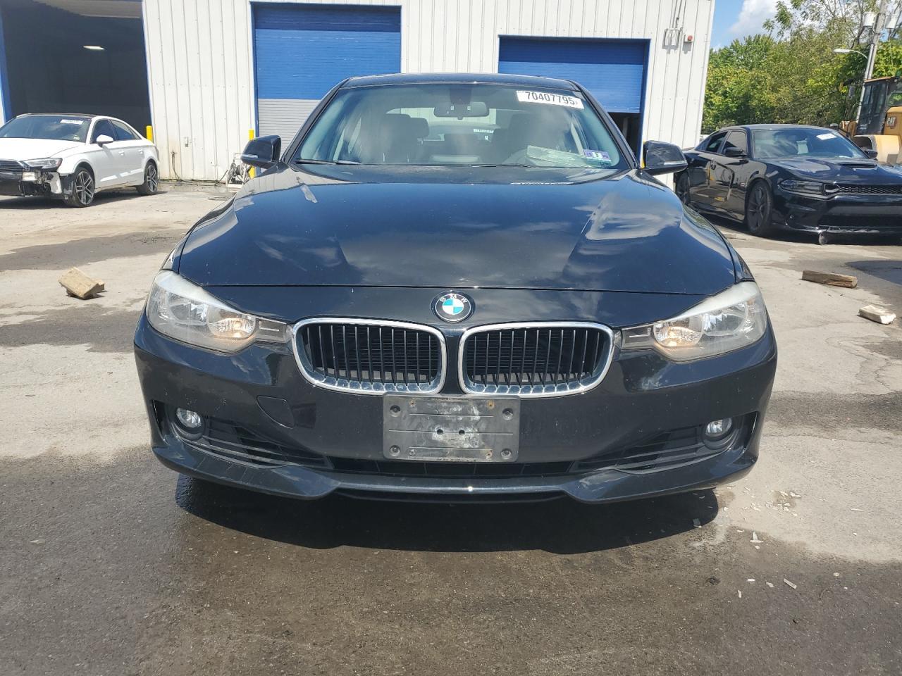 2014 BMW 328 Xi - Image 5