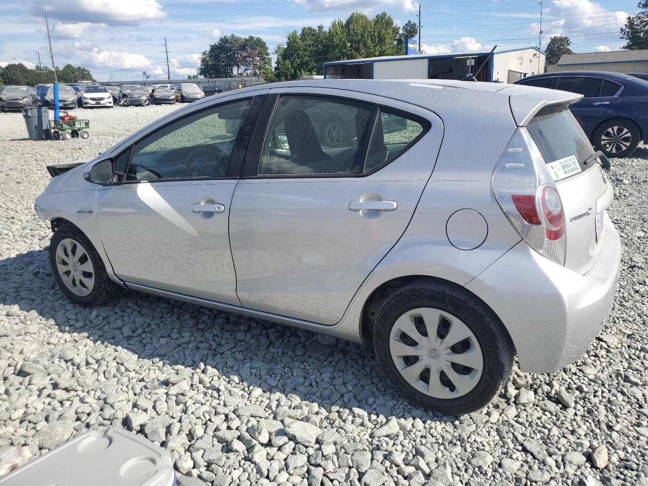 2013 Toyota Prius C - Фото 2