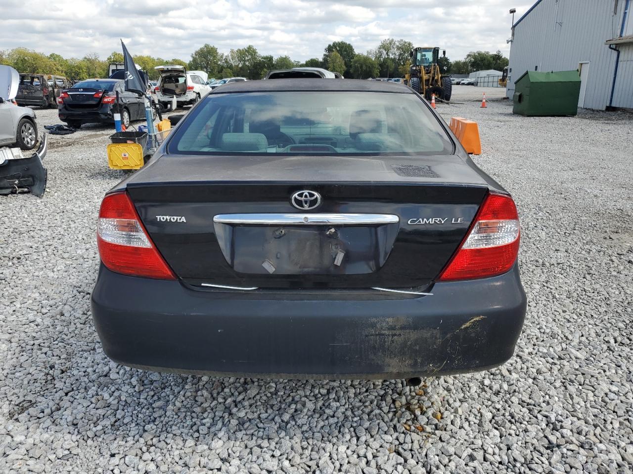 2004 Toyota Camry Le - Фото 6
