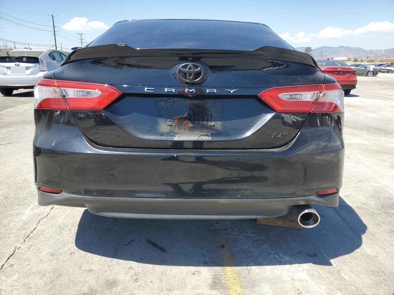 2018 Toyota Camry L - Image 6