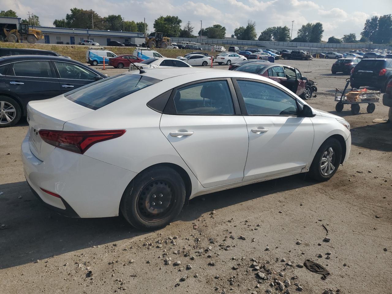 2019 Hyundai Accent Se - Фото 3