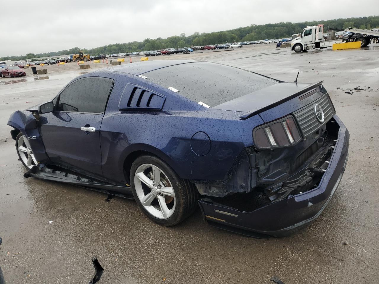 2011 Ford Mustang Gt - Image 2