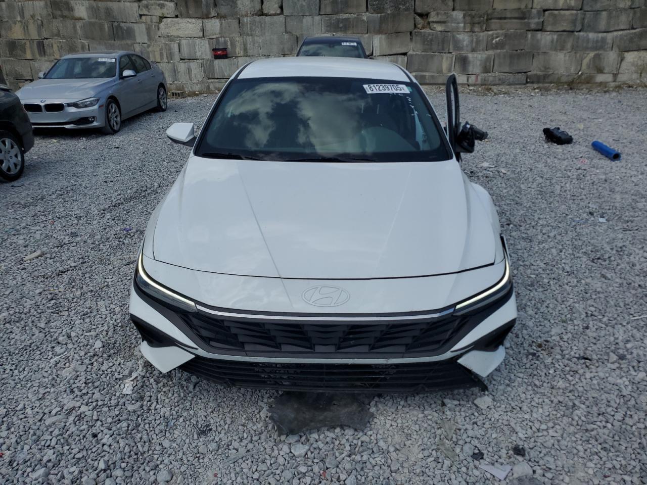 2024 Hyundai Elantra Se - Фото 5