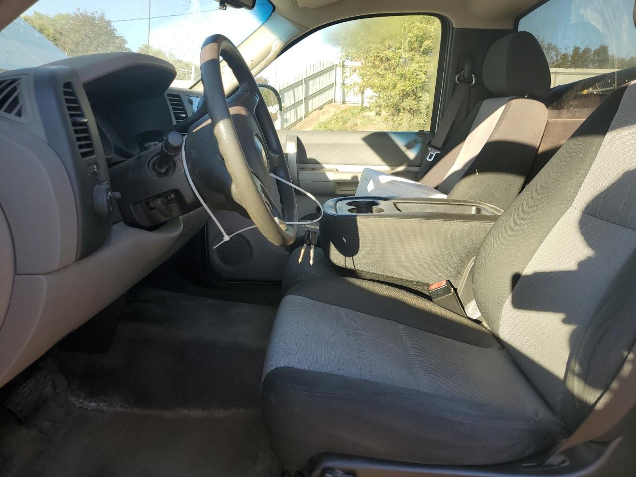 2008 Chevrolet Silverado C1500 - Image 7