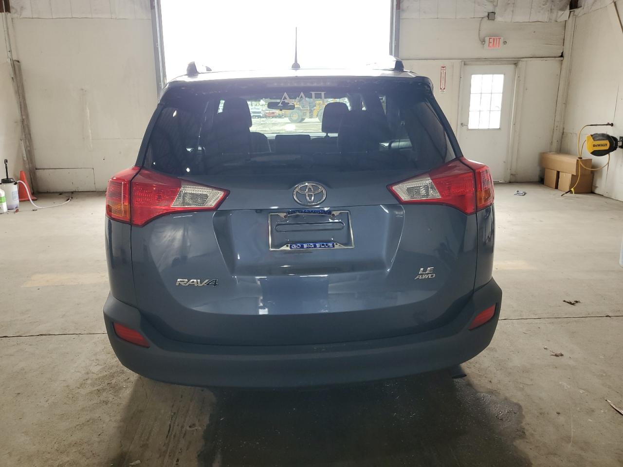 2014 Toyota Rav4 Le - Image 6