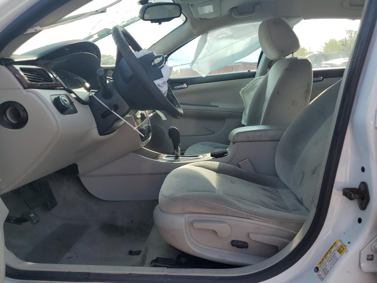 2010 Chevrolet Impala Ls - Image 7