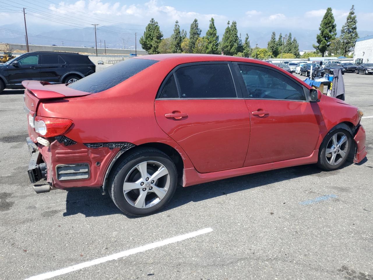 2012 Toyota Corolla - Фото 3