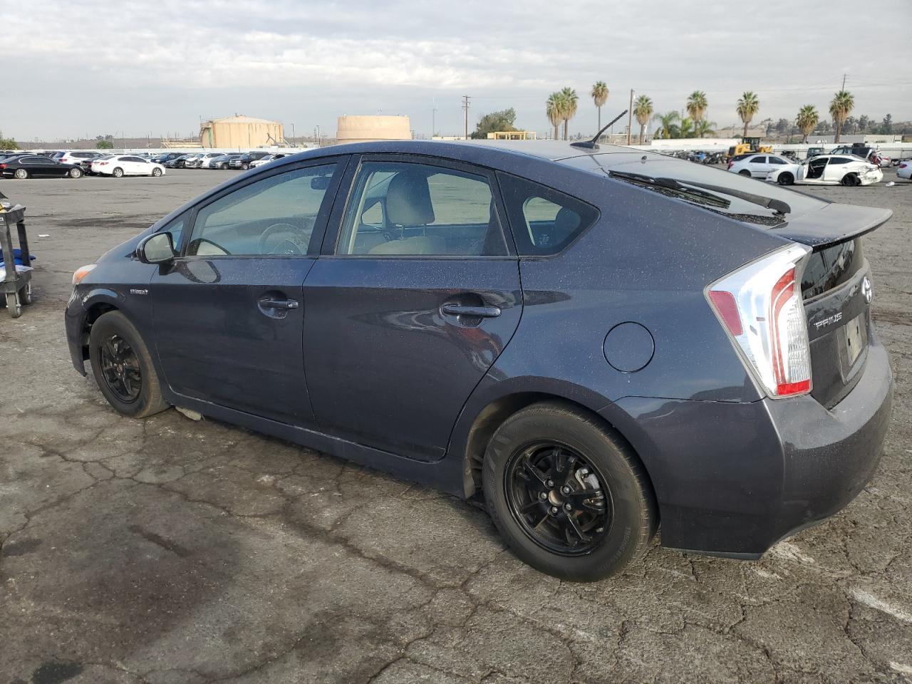 2015 Toyota Prius - Фото 2