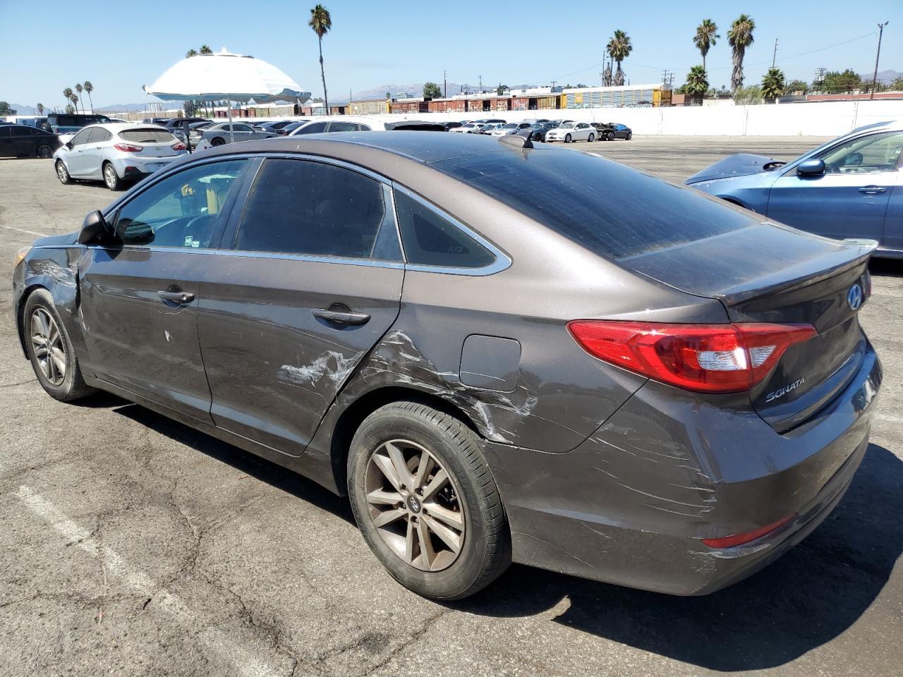 2015 Hyundai Sonata Se - Фото 2