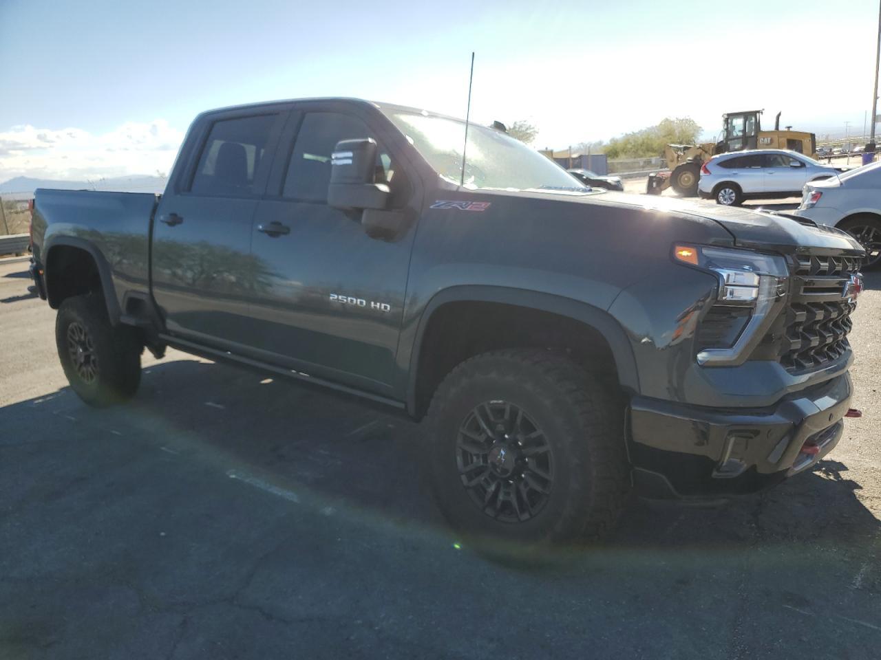 2025 Chevrolet Silverado K2500 Zr2 - Фото 4
