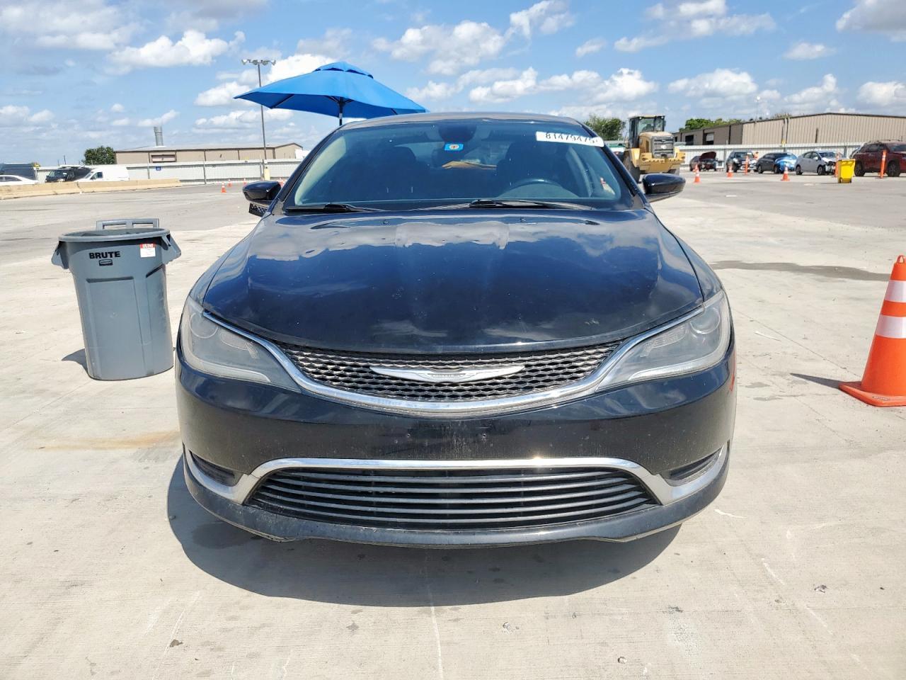 2015 Chrysler 200 Limited - Фото 5