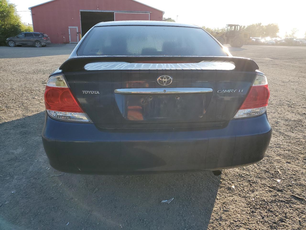 2006 Toyota Camry Le - Image 6