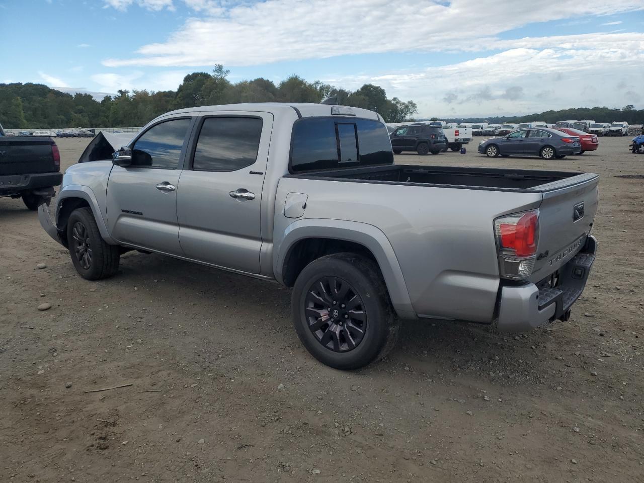 2017 Toyota Tacoma Limited - Image 2